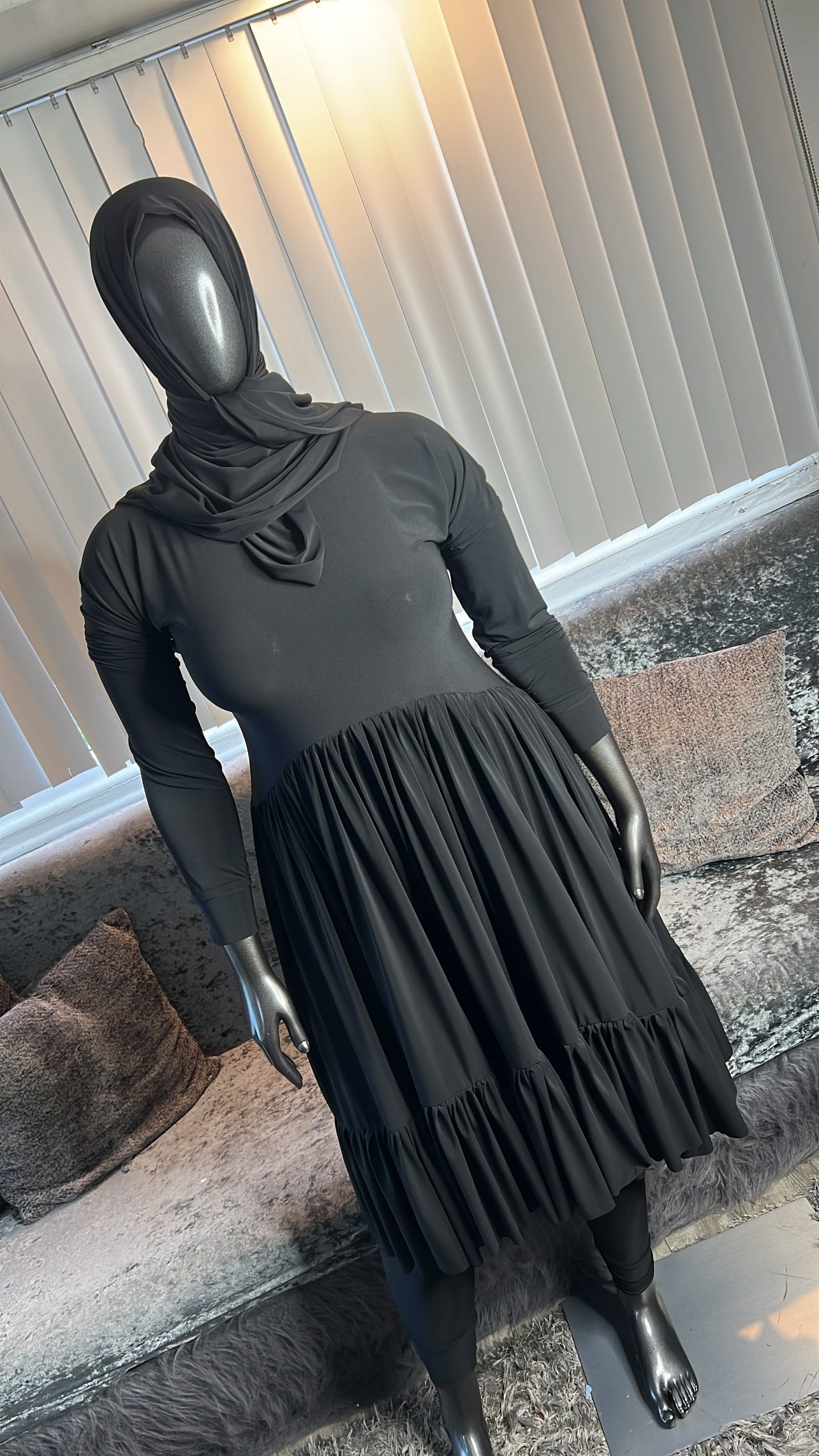 Black ExTendo Flutter Tunic