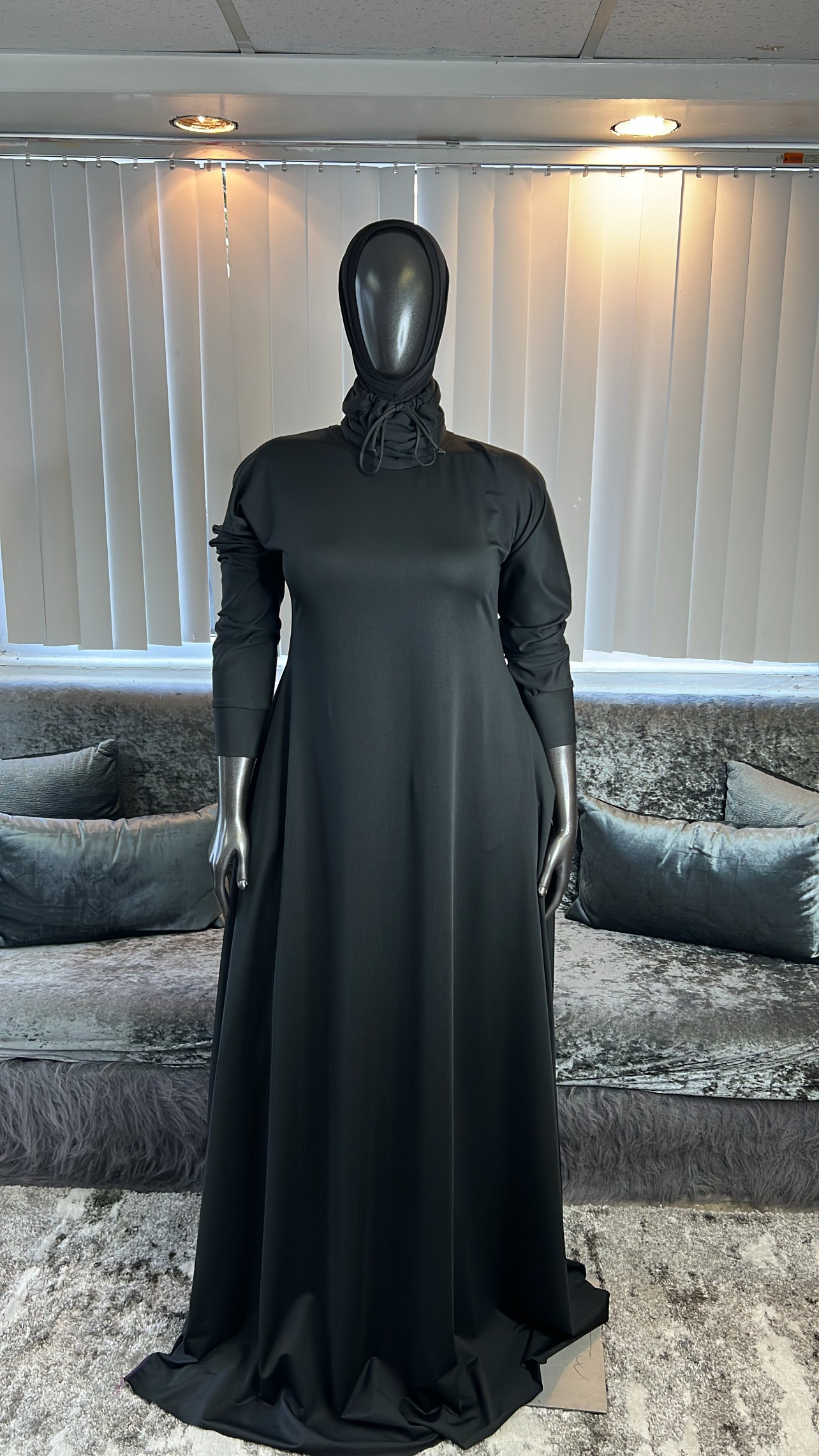 Fall Essentials ~ Sporty Kollar ~ Black