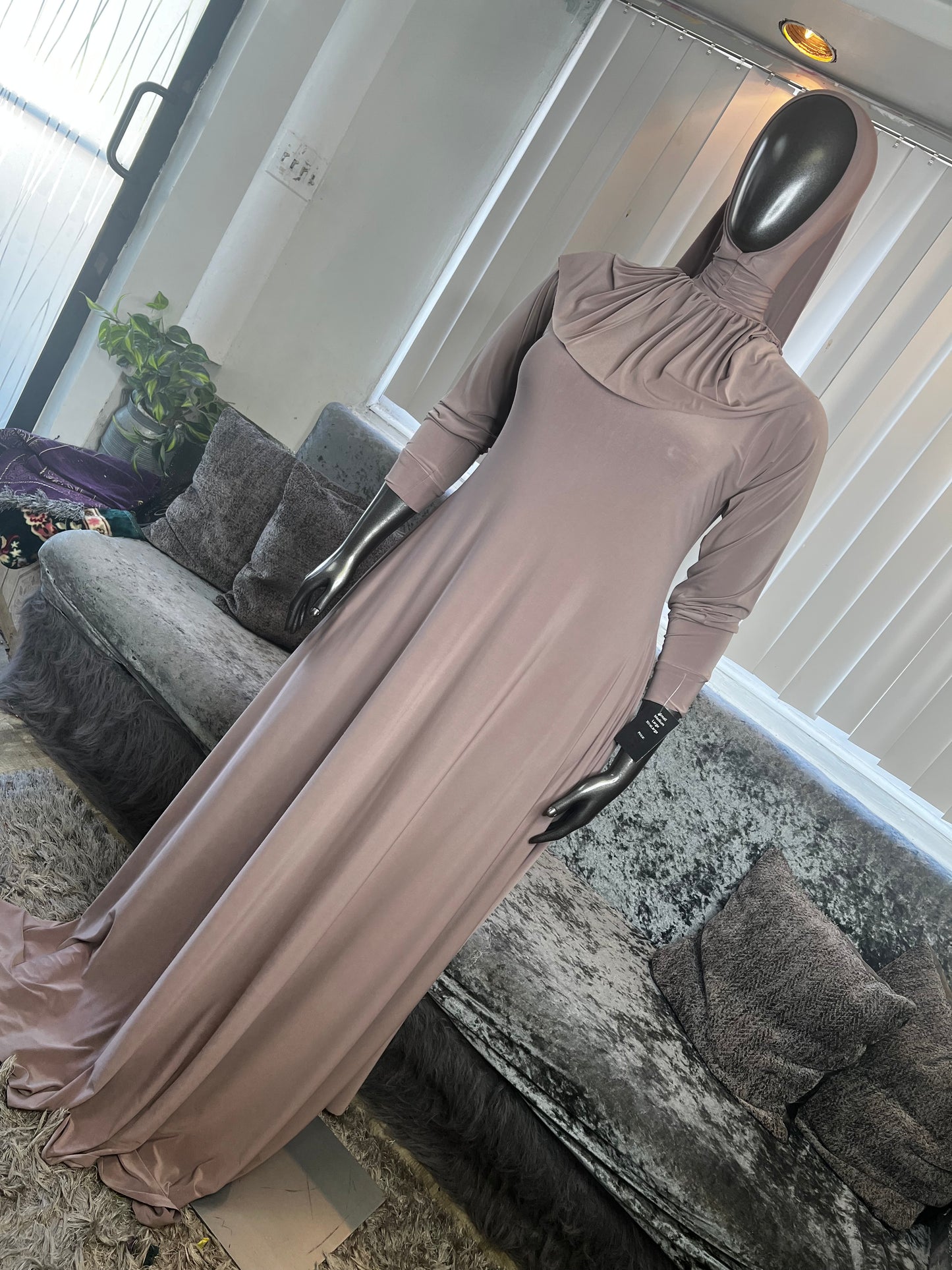 Mocha FlowyALine Ruffled Overhead Khimar Kombo